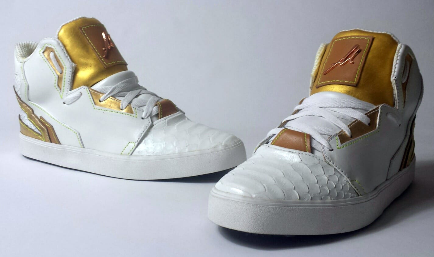 Sneakers, Alain Mukendi, Superstar Gold 24 carrat, TV show, Jordan Celtics, DJ Daddy K