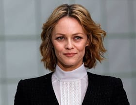 http://olivierdressen.com/wp-content/uploads/2015/10/Slider_06_Tomer.jpg