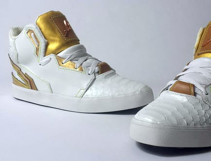 Sneakers, Alain Mukendi, Superstar Gold 24 carrat, TV show, Jordan Celtics, DJ Daddy K