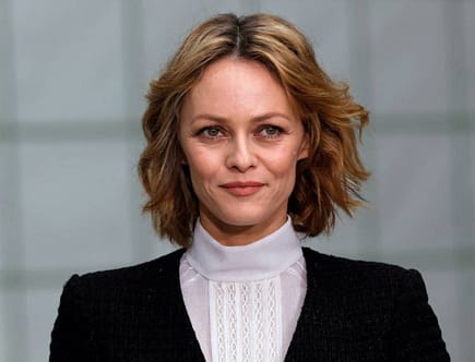 http://olivierdressen.com/wp-content/uploads/2015/10/Slider_06_Tomer.jpg